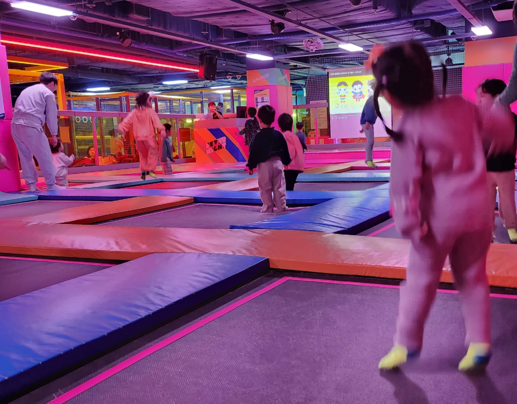 Indoor trampoline playground at Bounce Trampoline Park in Korea