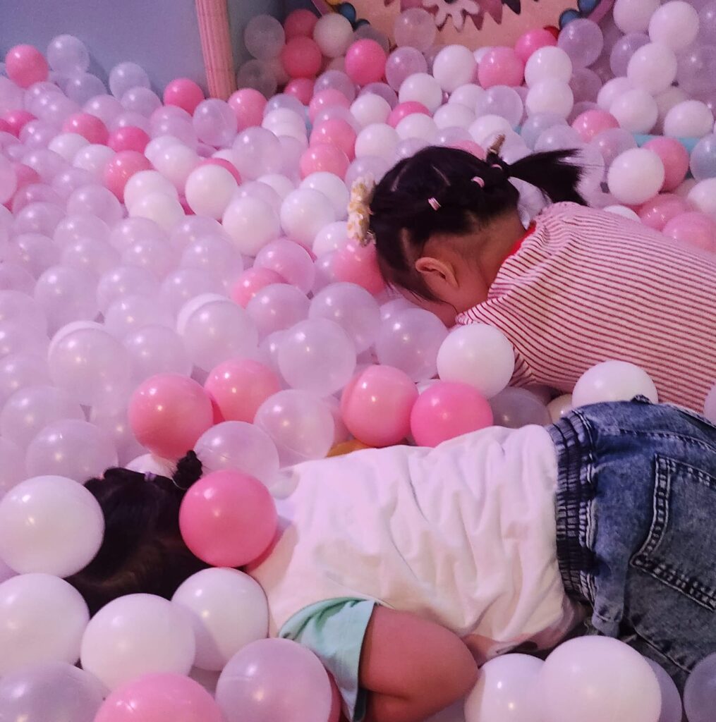 Clean and safe indoor play space for children in Korea