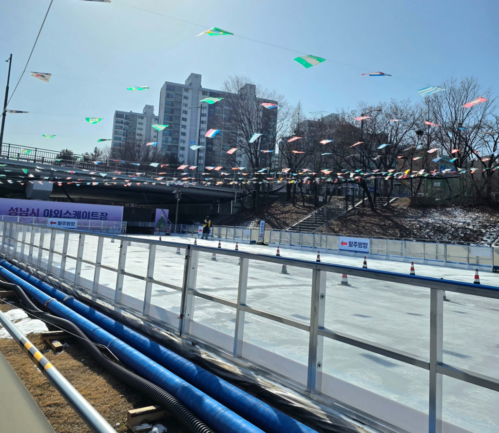 a public skating rink in Korea