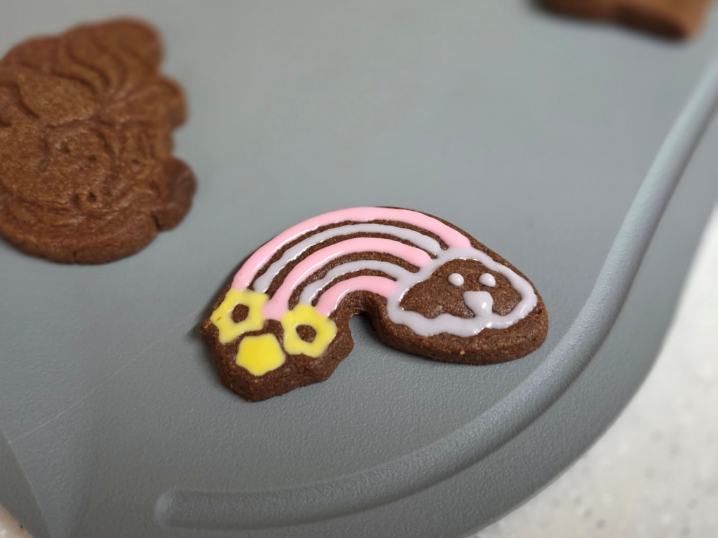 example cookie decorated with chocolate for kids activity