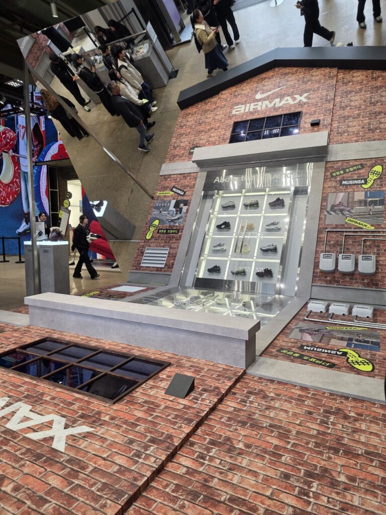 creative photo zone at Nike Seongsu pop-up store