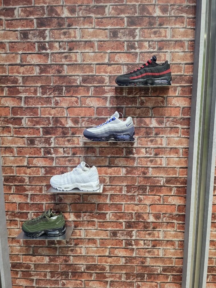 new Air Max 95 sneakers at Nike Seongsu Musinsa