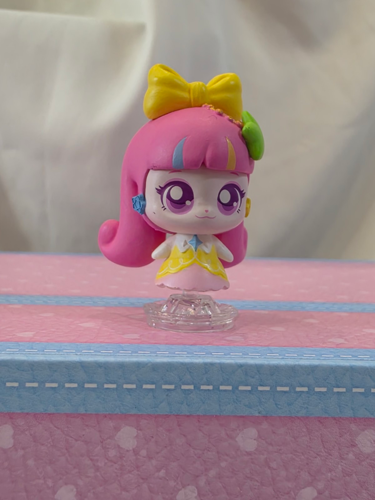 Lulu Ping character toy from Teenieping